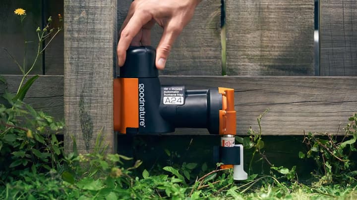 田畑を荒らすネズミを確実に捕殺　駆除装置「GoodNatureA24」発売　協和テクノ