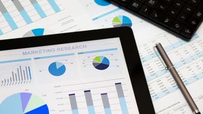 世界の農機具・灌漑市場　2027年まで年平均成長率4%で成長見込み