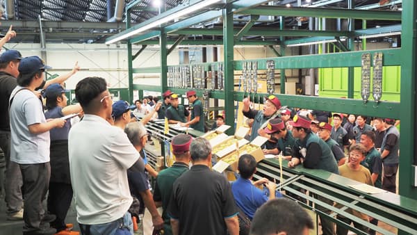 「日本一の梨」千葉県産の幸水　初競りで1万円/10kg　ＪＡ長生