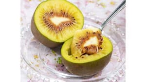 愛媛県「ぽぽ農園」のキウイフルーツ「レインボーレッド」販売中　食文化