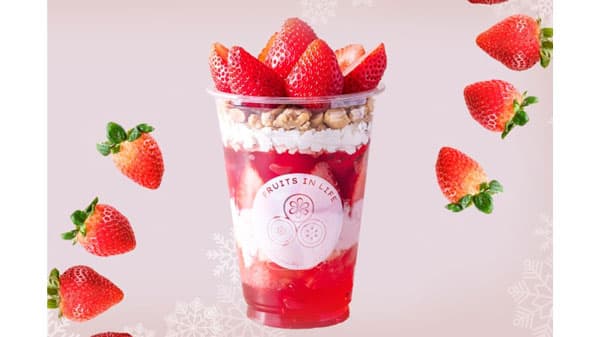 「あまおう」のパフェとスムージー　期間限定で販売中　FRUITS IN LIFE