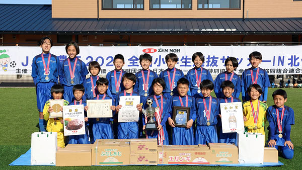 優勝した「長岡JYFC‐12」