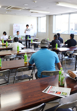 ちぢみホウレンソウ栽培講習会　台風対策万全に　ＪＡおやま_01.jpg