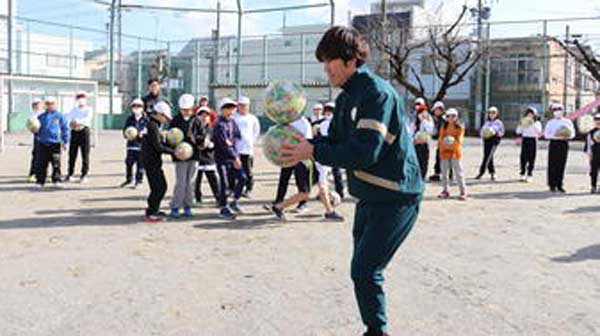 柏木陽介さんから楽しく教わったサッカー