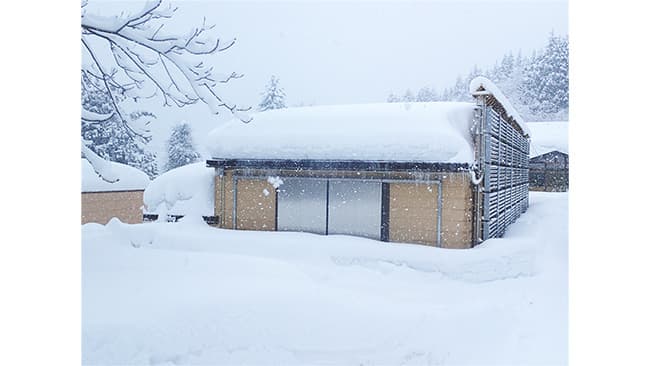 雪を活用した貯蔵研究で雪だるま財団と包括協定ー東京農大