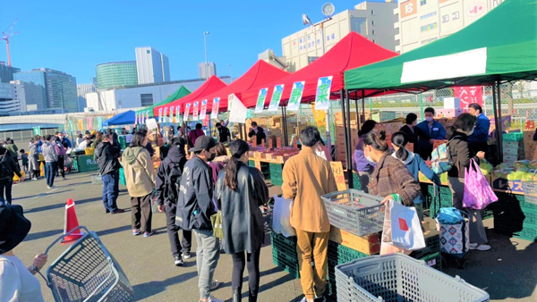 横浜市場場外マルシェ「春の味覚キッチンカー祭り」開催