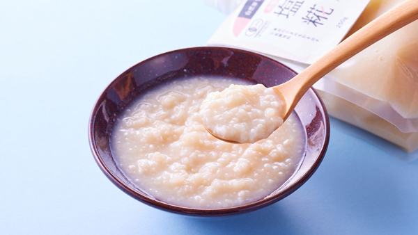 オーガニックの塩糀と米粉　国産有機の米から生まれた2商品が新登場　コープ自然派事業連合