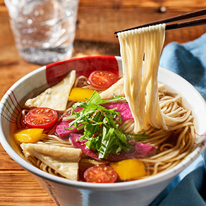 ヴィーガンラーメン「ソラノイロ醤油ラーメン」