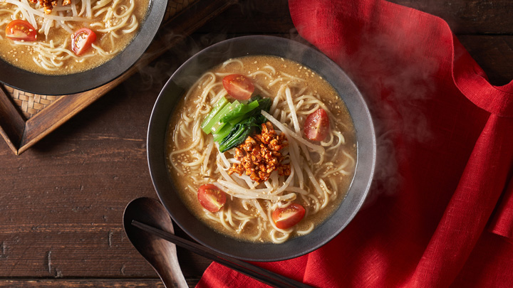 ヴィーガンラーメン「ソラノイロ担々麺」