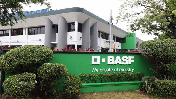 シンガポールのトアスに開設されたBASFの新たな生産拠点
