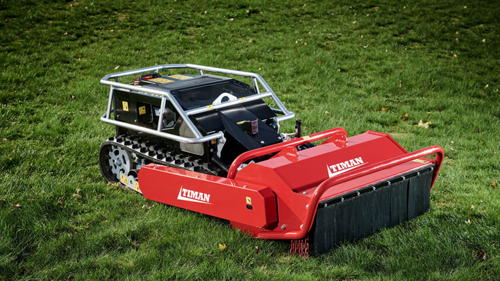 デンマーク製ラジコン制御の自走式草刈機を販売開始 新宮商行 ニュース 生産資材 Jacom 農業協同組合新聞