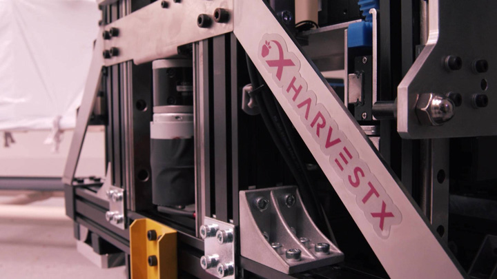 新型自動授粉・収穫ロボット「XV2」を開発　HarvestX