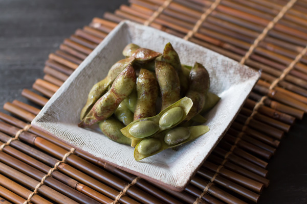 プレミアム枝豆　兵庫県丹波篠山産「丹波黒」冷凍で販売開始　ケンミン食品_02.jpg